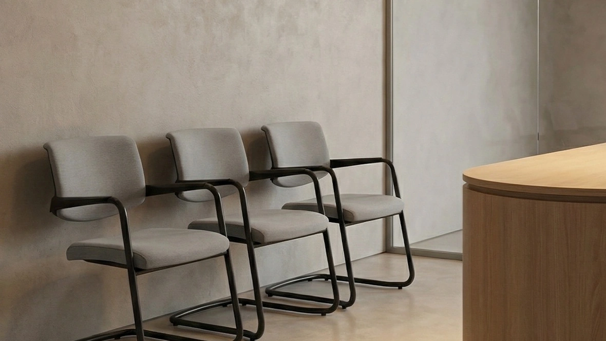 Seduta ospiti e attesa Morea Comfort Guest Chair di Vaghi