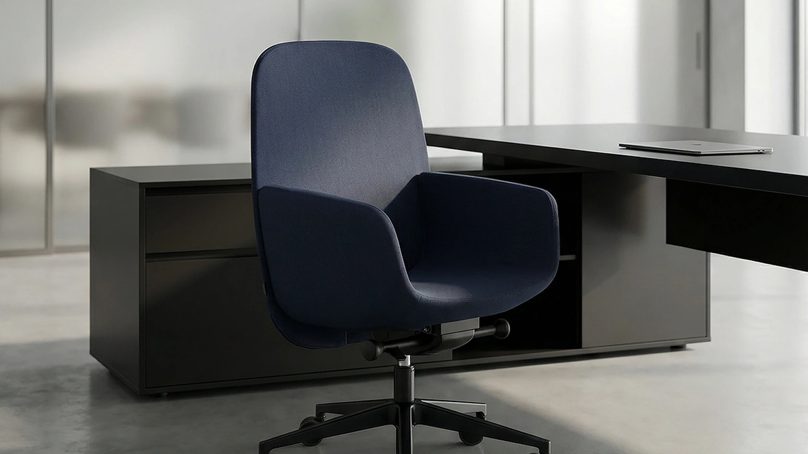 Poltrona direzionale Viva Executive Armchair di Vaghi